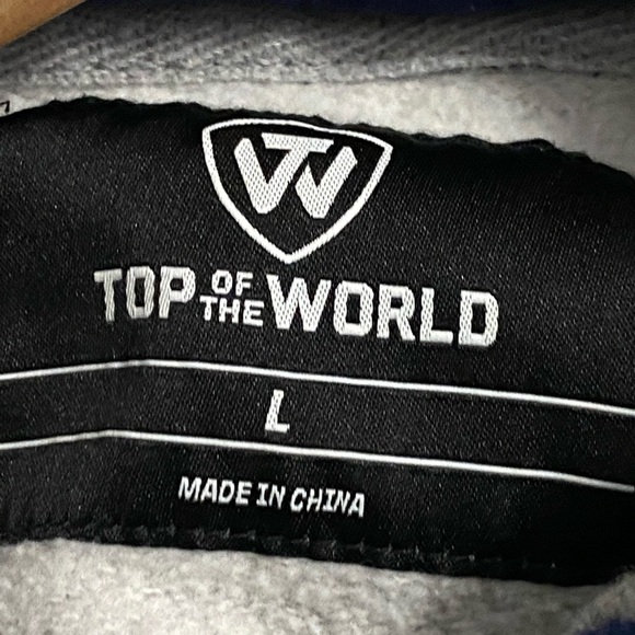 Women's Top of the World Gray ETSU Hoodie size (East TN State University) - Picture 4 of 5